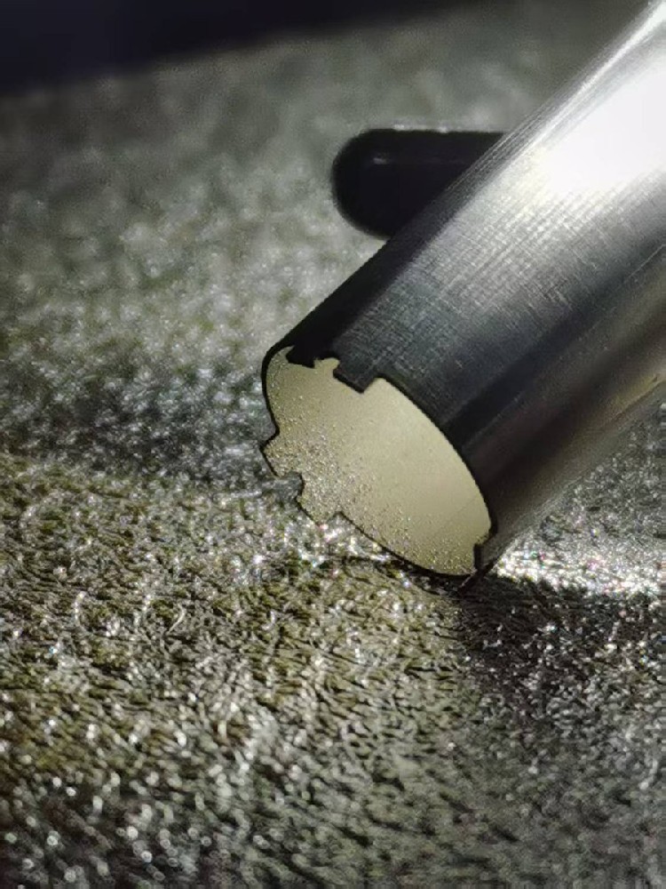 Beipin tube cutting sample: notched end of a stainless steel tube