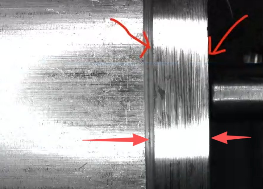 Weld seam image with seam edges marked for width and offset measurement